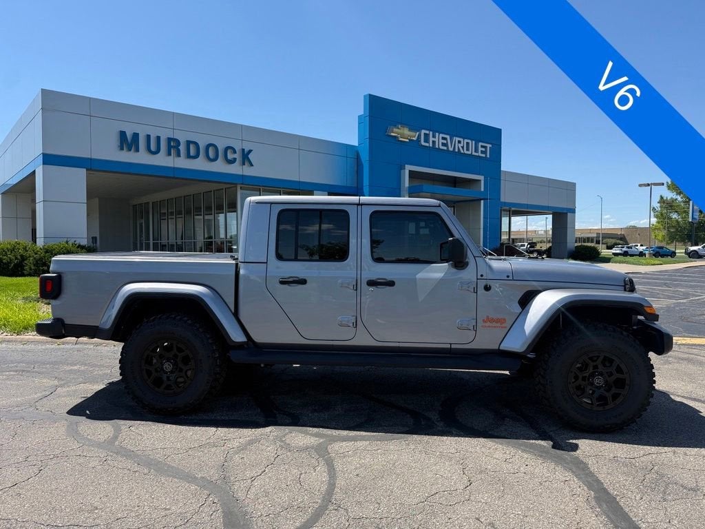 2021 Jeep Gladiator Overland's photo