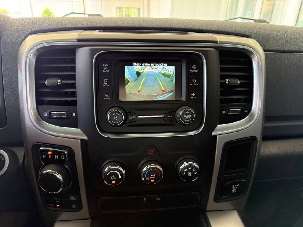 2019 RAM 1500 Classic SLT Crew Cab 4x4 5'7" Box