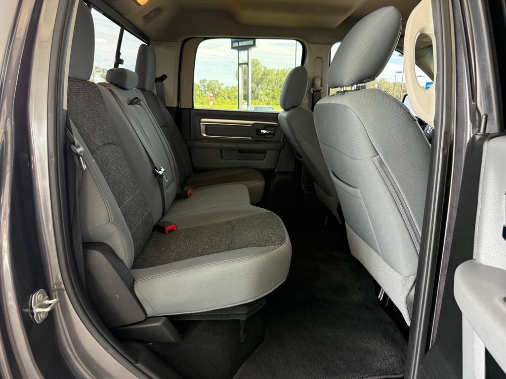 2019 RAM 1500 Classic SLT Crew Cab 4x4 5'7" Box