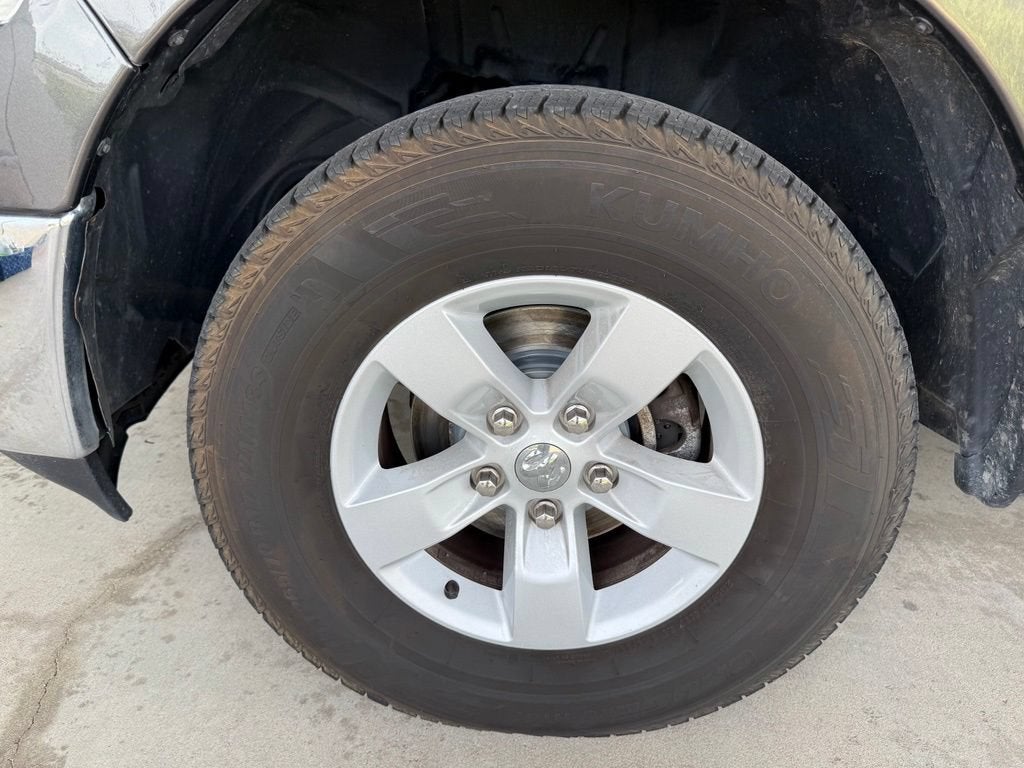 2019 RAM 1500 Classic SLT Crew Cab 4x4 5'7" Box