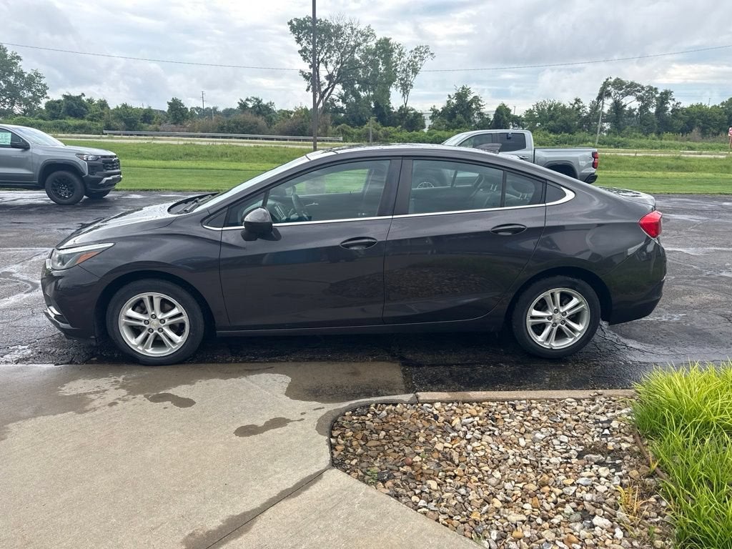 2017 Chevrolet Cruze LT