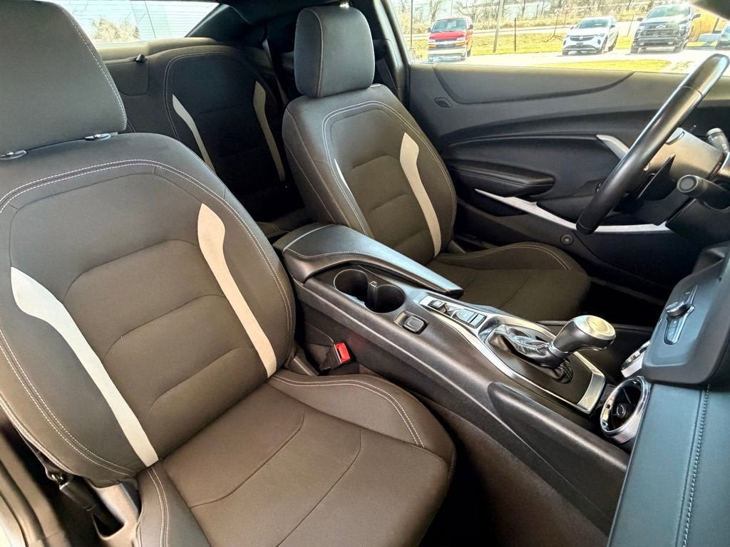 2023 Chevrolet Camaro 1LT