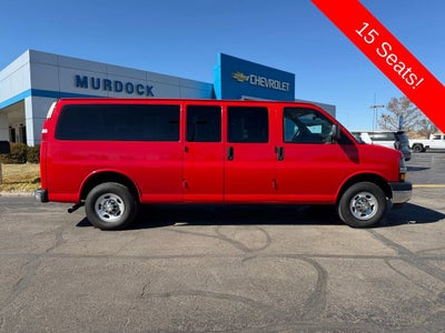 2024 Chevrolet Express Passenger 3500 1LT