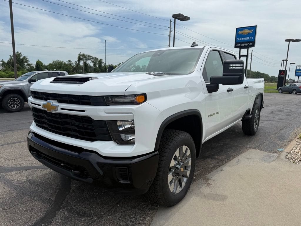 2026 Chevrolet Silverado 2500 HD Custom