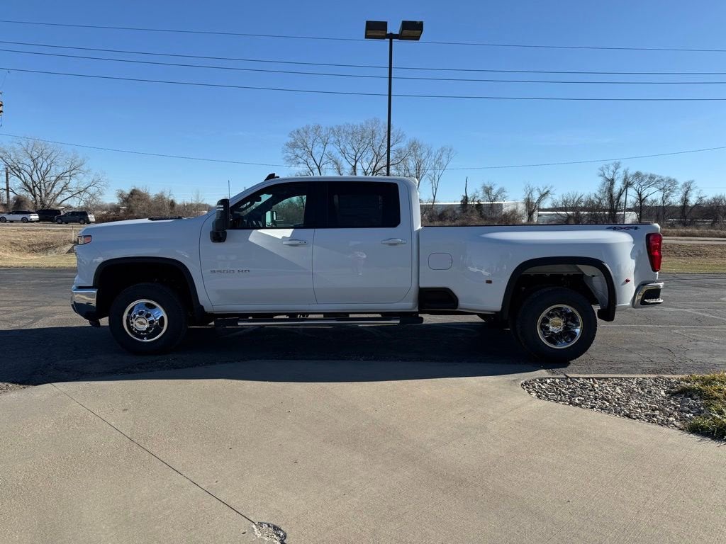 2026 Chevrolet Silverado 3500 HD LT DRW