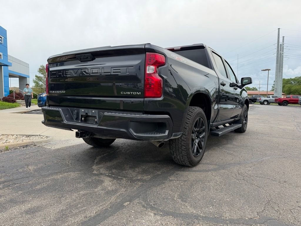 2023 Chevrolet Silverado 1500 Custom