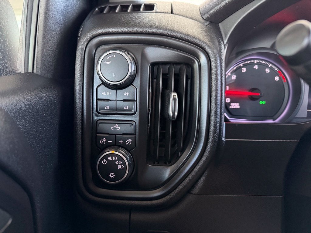 2019 Chevrolet Silverado 1500 Custom Trail Boss