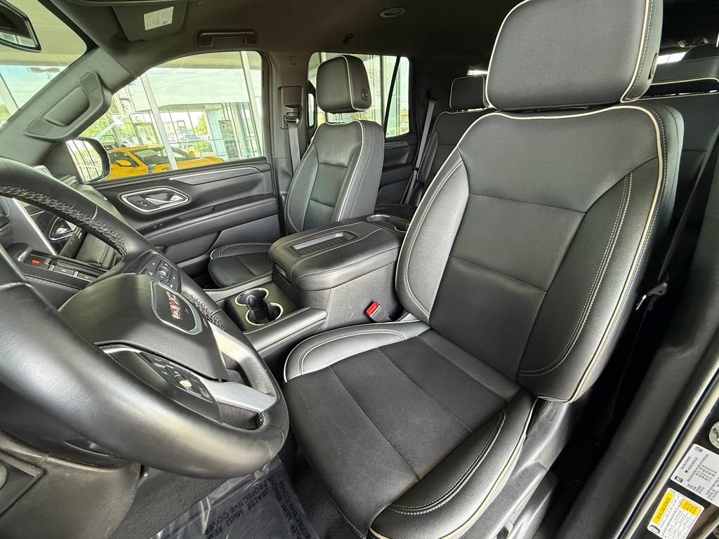 2024 GMC Yukon SLT