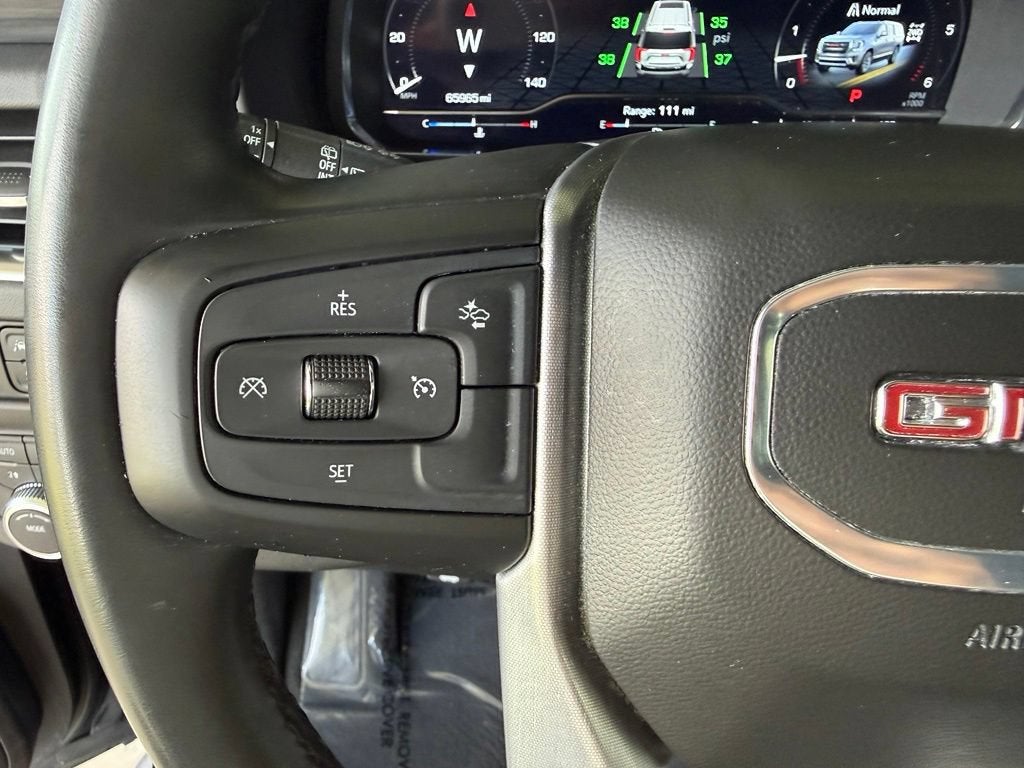 2024 GMC Yukon SLT
