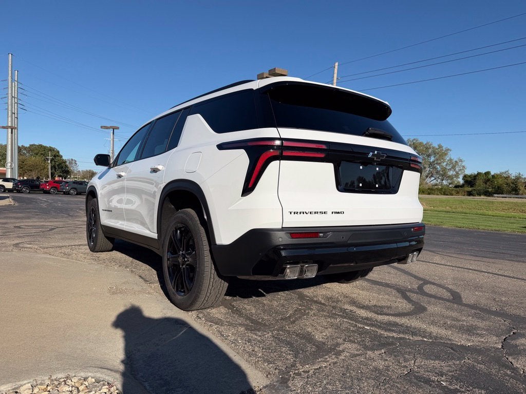 2027 Chevrolet Traverse LT