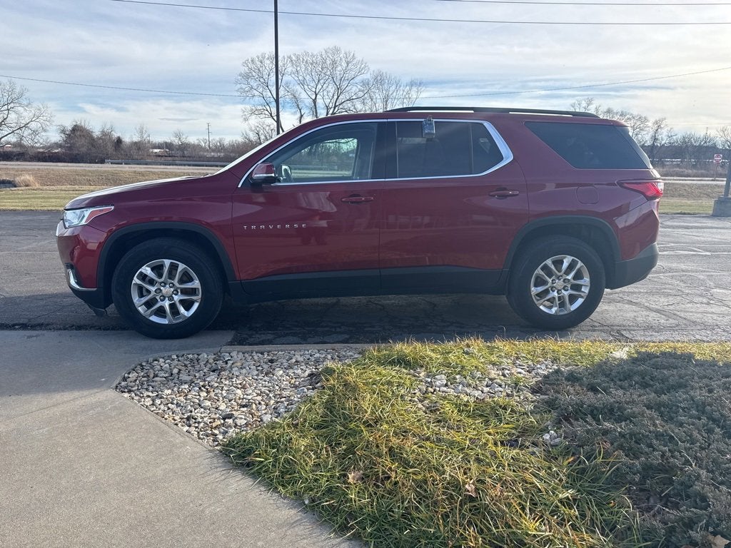 2019 Chevrolet Traverse LT Cloth