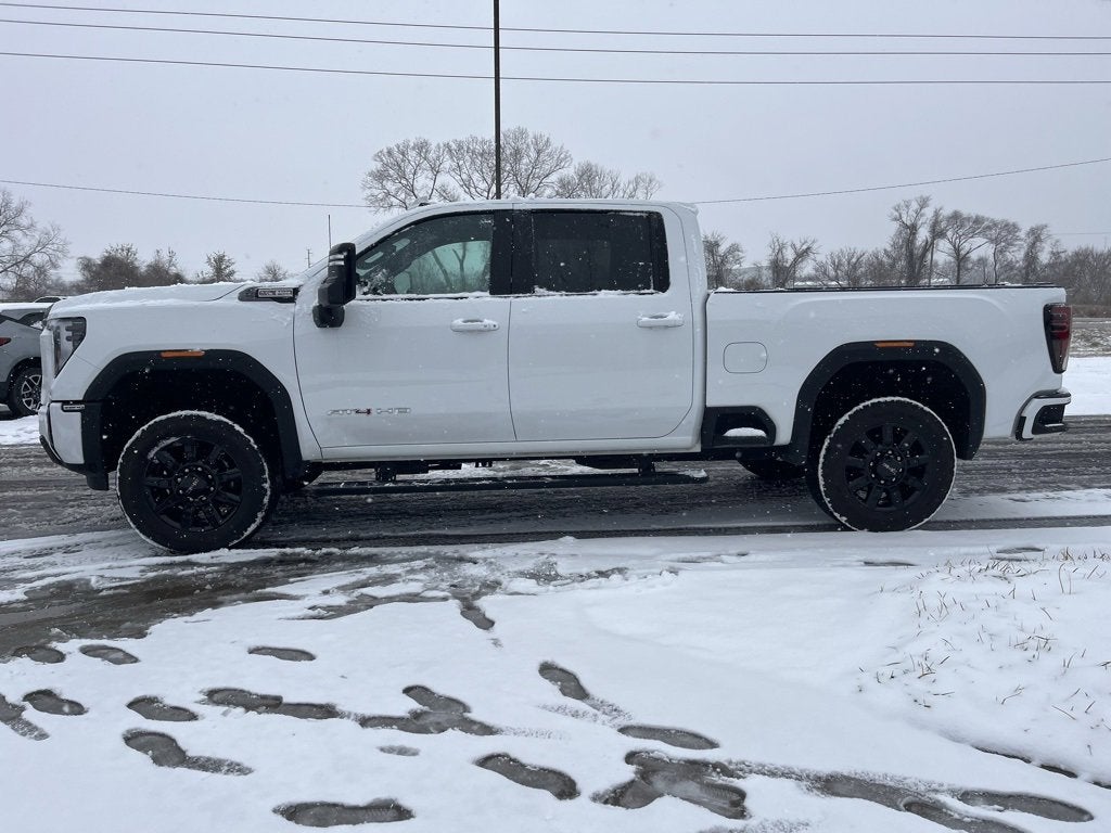 2024 GMC Sierra 2500 HD AT4