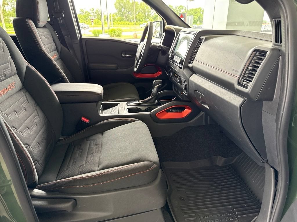2023 Nissan Frontier Crew Cab PRO-4X 4x4