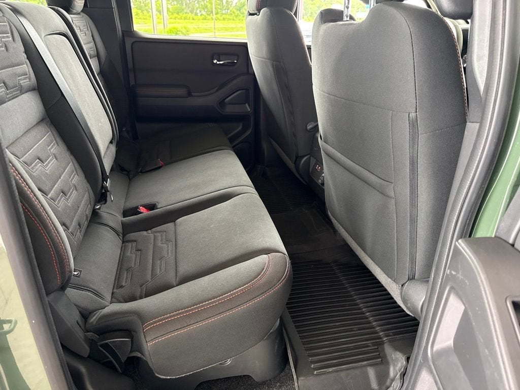 2023 Nissan Frontier Crew Cab PRO-4X 4x4