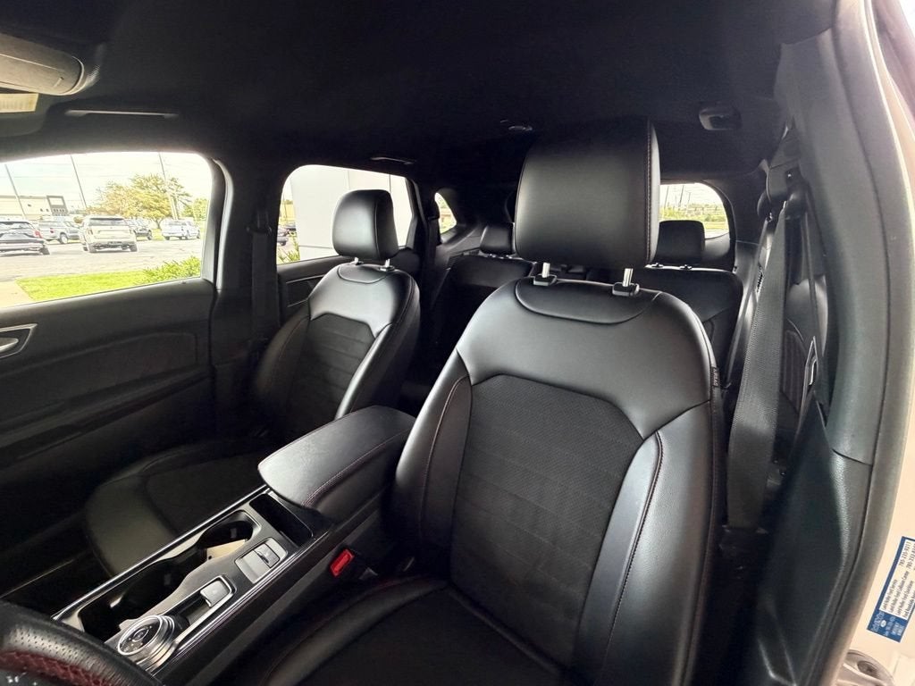 2021 Ford Edge ST-Line
