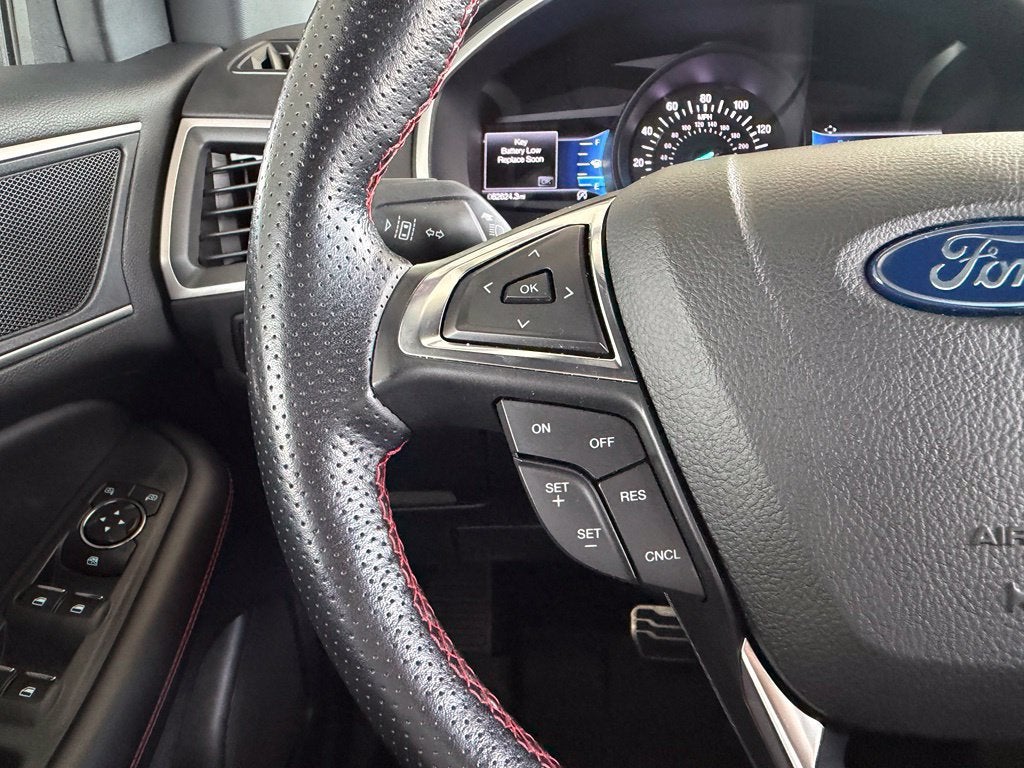2021 Ford Edge ST-Line