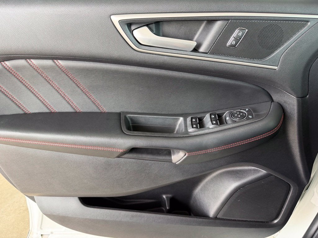 2021 Ford Edge ST-Line