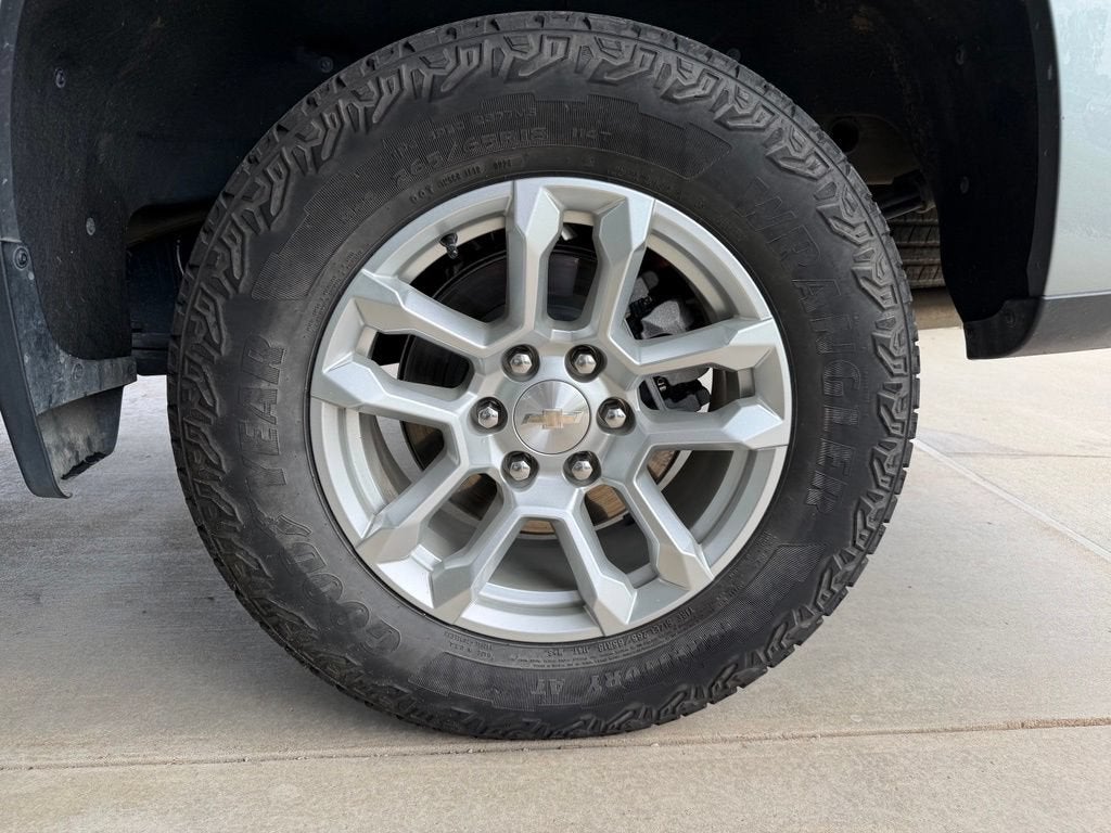 2024 Chevrolet Silverado 1500 LT