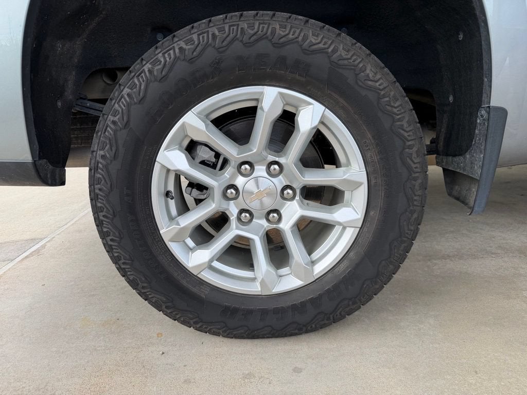 2024 Chevrolet Silverado 1500 LT