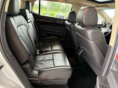 2019 Lincoln MKT Reserve
