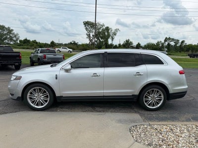 2019 Lincoln MKT Reserve