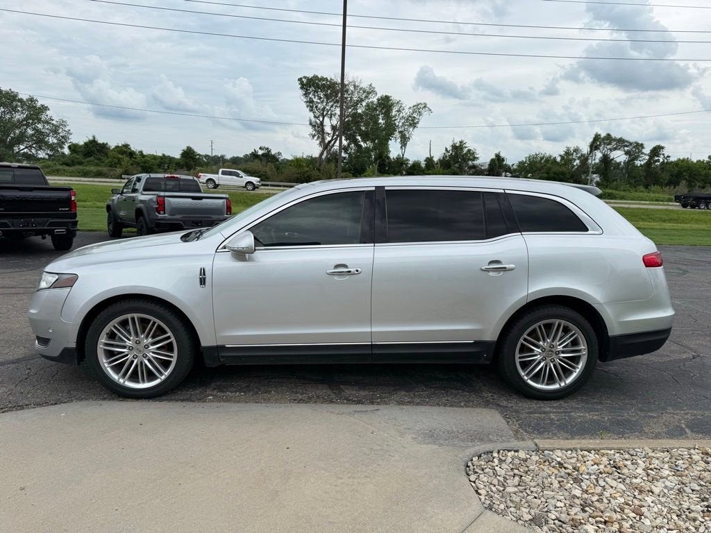 2019 Lincoln MKT Reserve