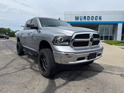 2020 RAM 1500 Classic SLT Crew Cab 4x4 5'7" Box