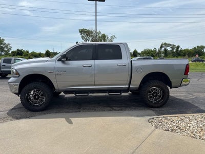 2020 RAM 1500 Classic SLT Crew Cab 4x4 5'7" Box