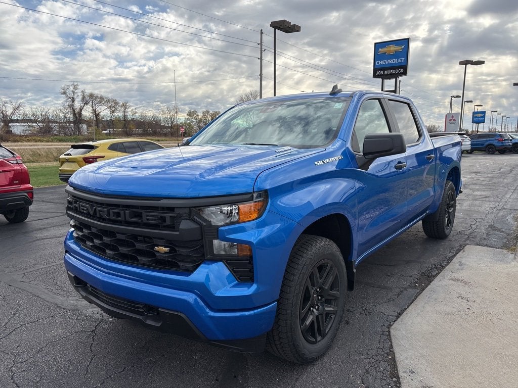 2025 Chevrolet Silverado 1500 Custom