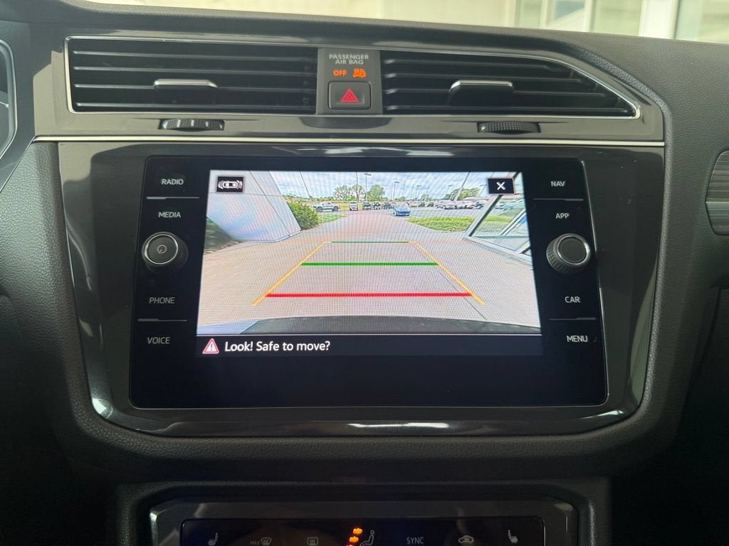 2023 Volkswagen Tiguan 2.0T SEL R-Line