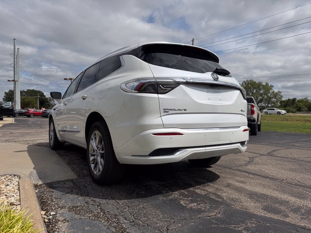 2023 Buick Enclave Avenir