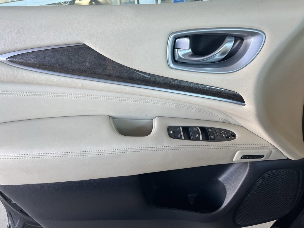 2015 INFINITI QX60 Base