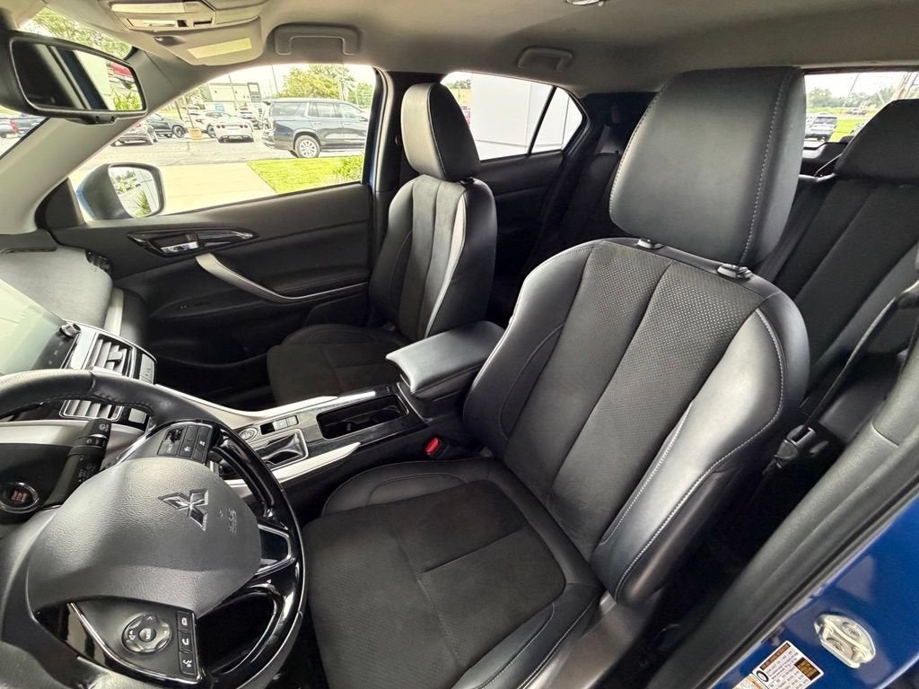 2025 Mitsubishi Eclipse Cross SE