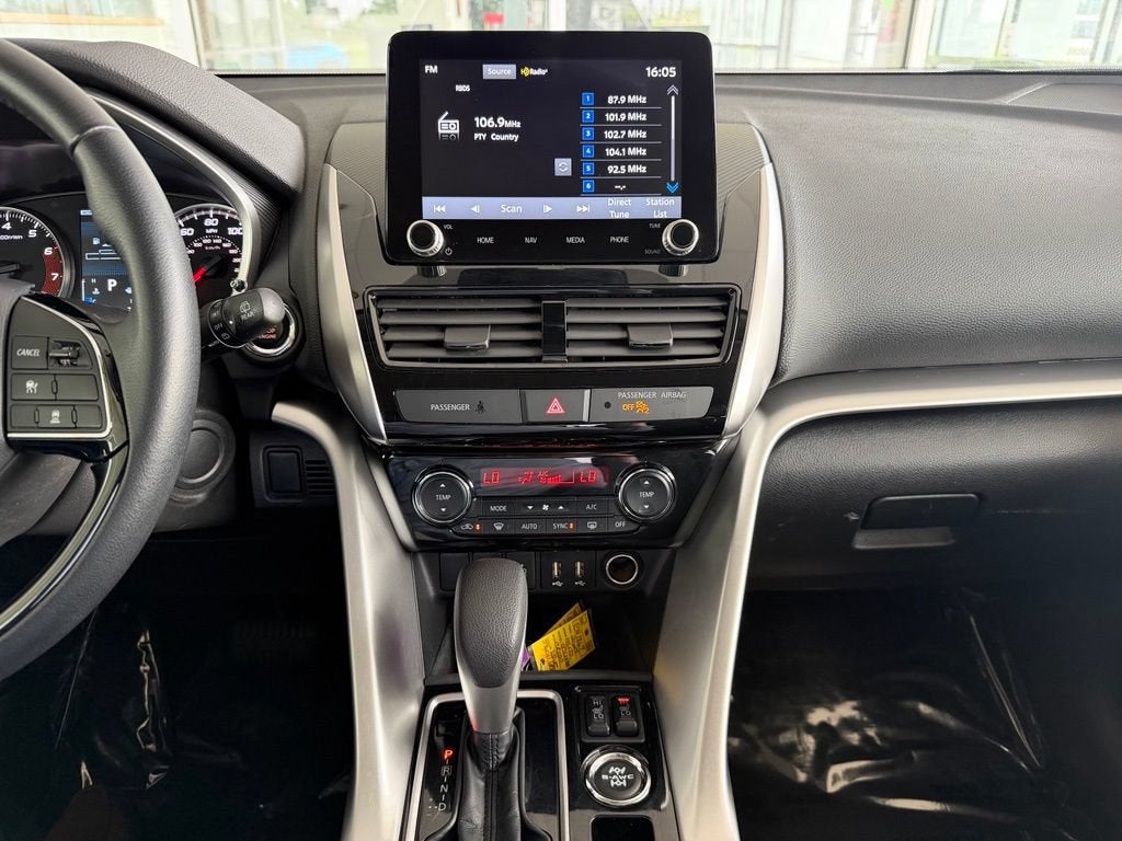 2025 Mitsubishi Eclipse Cross SE