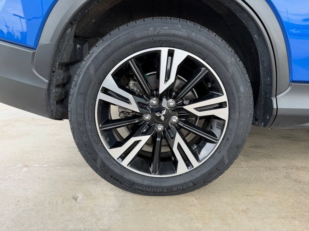 2025 Mitsubishi Eclipse Cross SE