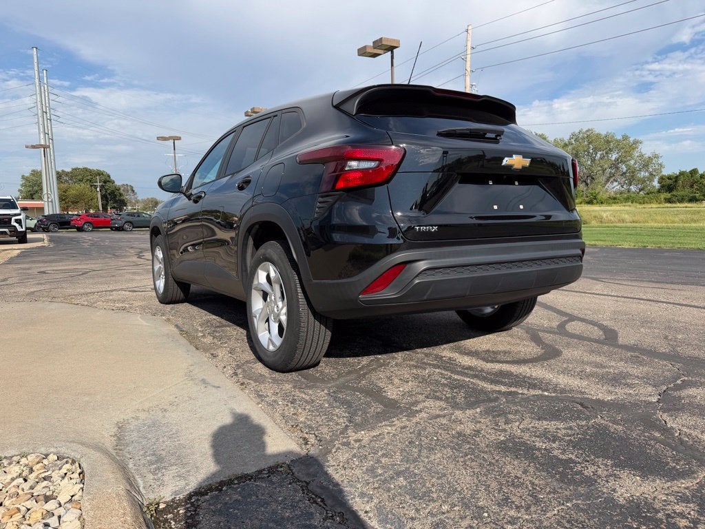 2024 Chevrolet Trax LS
