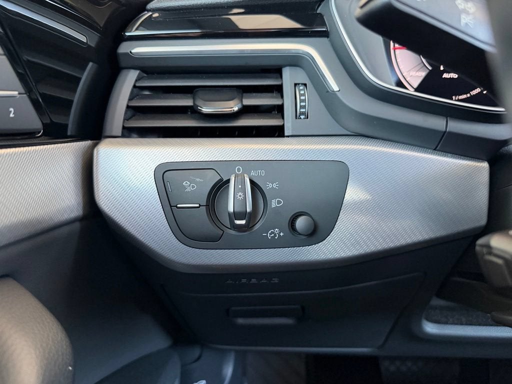 2025 Audi A5 Sportback S line Premium