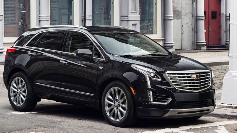 Black 2019 Cadillac XT5 in city
