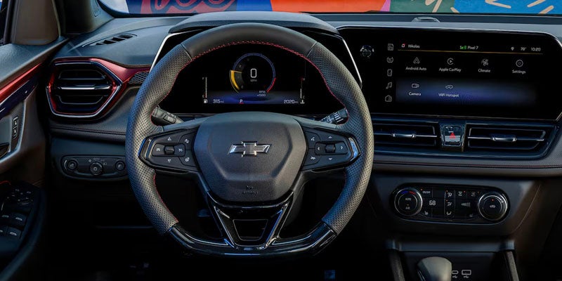 Chevy Trailblazer interior design of the steering wheel and center console